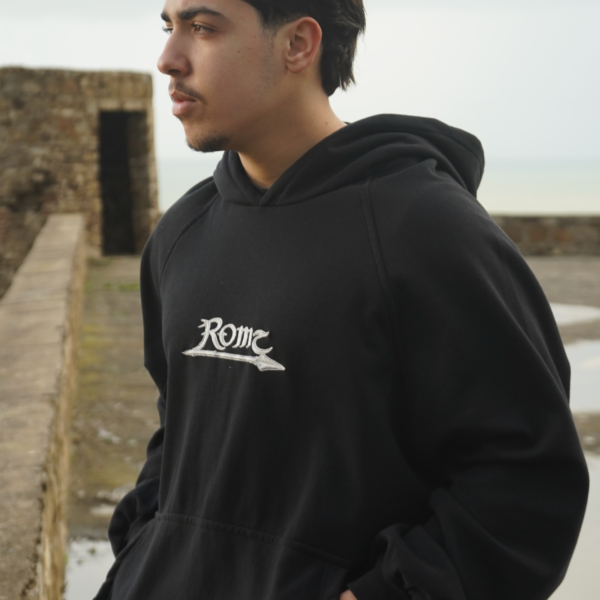 rom7 – hoodie black